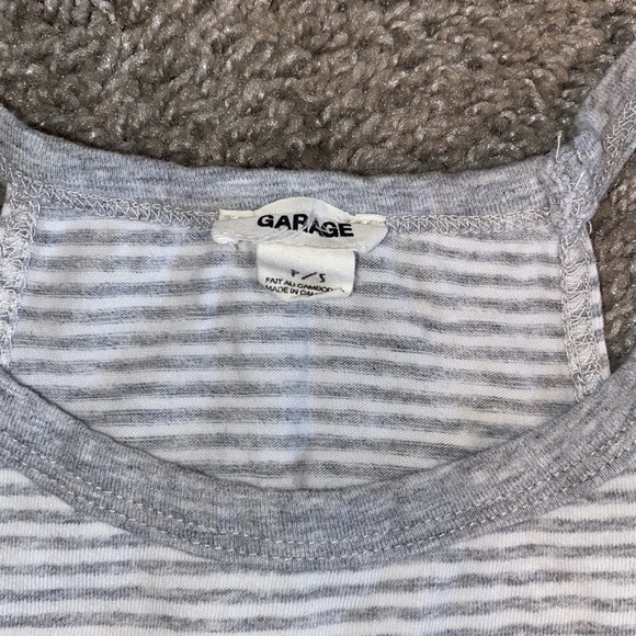 Striped Crop - Picture 3 of 4